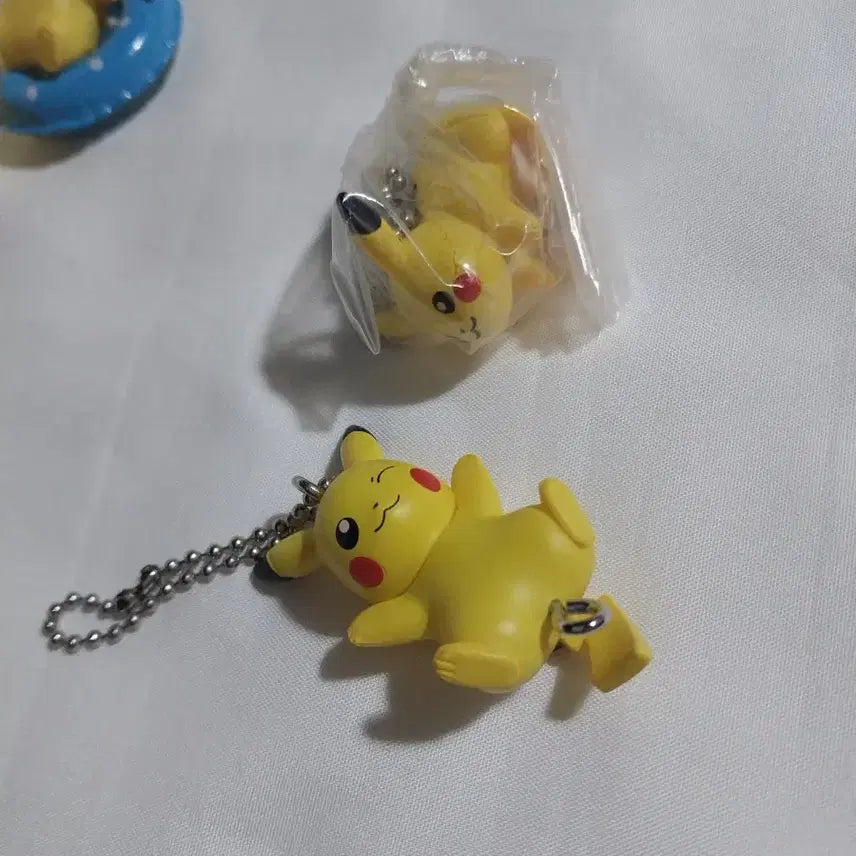 [BUNJANG] Pokemon Pikachu Figure Set (7 Variants) / 포켓몬 피카츄 피규어 7종 세트 주렁주렁 가챠 대롱대롱 집에서 쉬어요 릴렉스 쿠션 여름 물놀이 데스크톱 가챠 가을