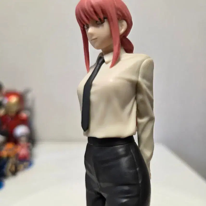 [BUNJANG] Chainsaw Man Makima Figure (No Box) / 마키마 피규어 (노박스)