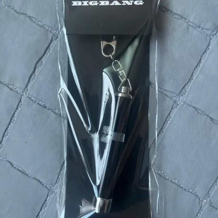 [BUNJANG] BIGBANG 20th Anniversary G-Dragon LED Keyring / 빅뱅 20주년 전시회 LED 키링 지디 지드래곤