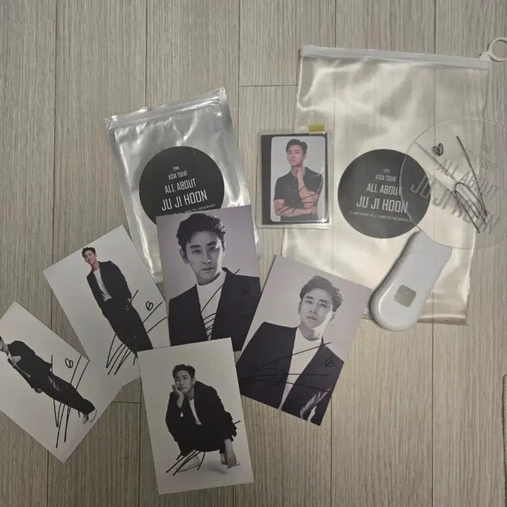 [BUNJANG] Joo Ji Hoon Autographed Merchandise / 배우 주지훈님의 친필싸인이 들어가 있는 굿즈 판매합니다