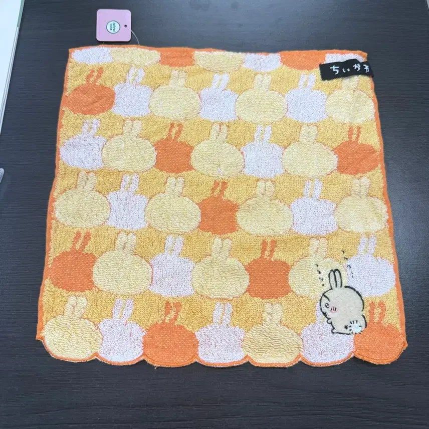 [BUNJANG] Chiikawa Usagi Face Mini Towel - Authentic Japanese Product / 치이카와 우사기 얼굴 미니 타올 일본 정품 판매합니다