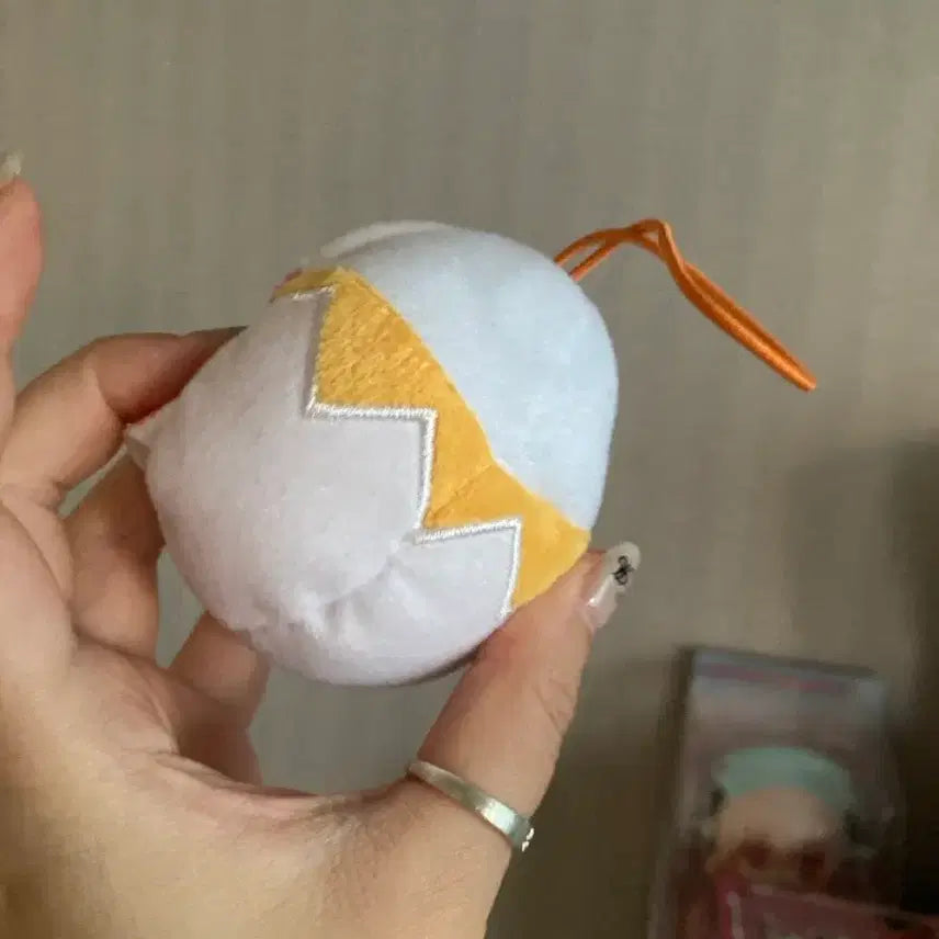 [BUNJANG] Gudetama Classic Plush Doll / 쿠데타마 구데타마 고전 인형