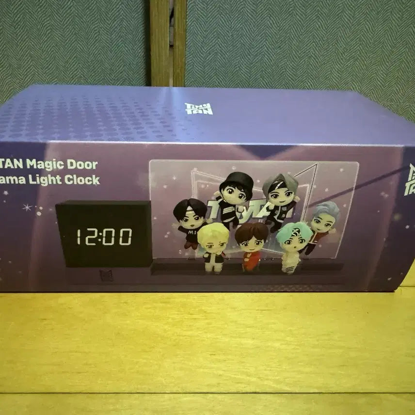 [BUNJANG] BTS TinyTAN Magic Door Diorama Light Clock (Sealed) / (미개봉)BTS 타이니탄 매직도어 디오라마 라이트 시계