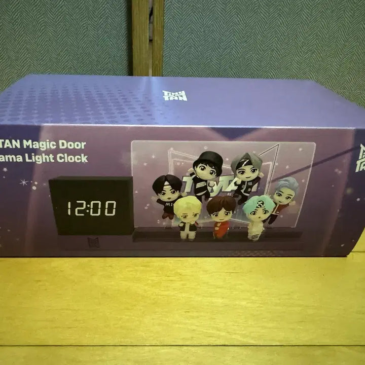 [BUNJANG] BTS TinyTAN Magic Door Diorama Light Clock (Sealed) / (미개봉)BTS 타이니탄 매직도어 디오라마 라이트 시계