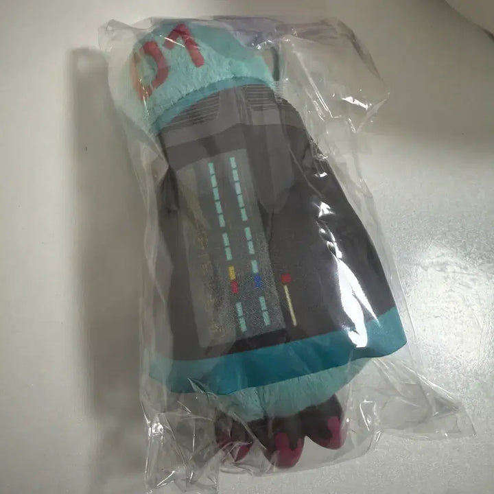 [BUNJANG] Hatsune Miku x Gloomy Bear Arm Plush Keychain / 하츠네미쿠 글루미베어 팔 인형 키링