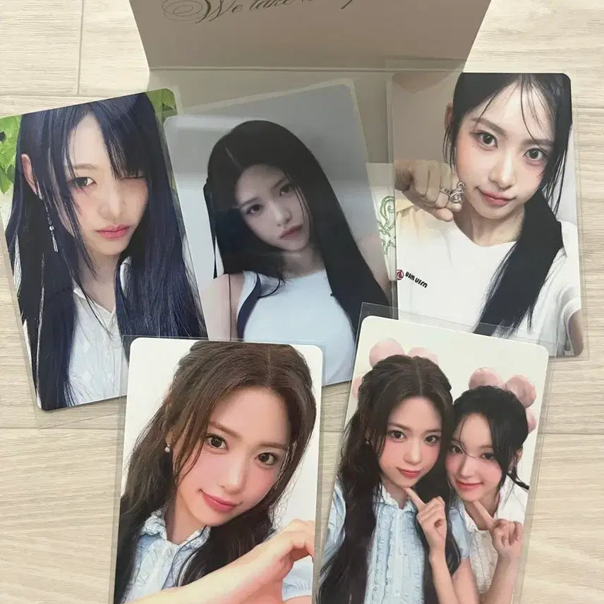 [BUNJANG] RESCENE Official Album Photocard Bundle Set / 리센느 공식 앨범 포카 일괄