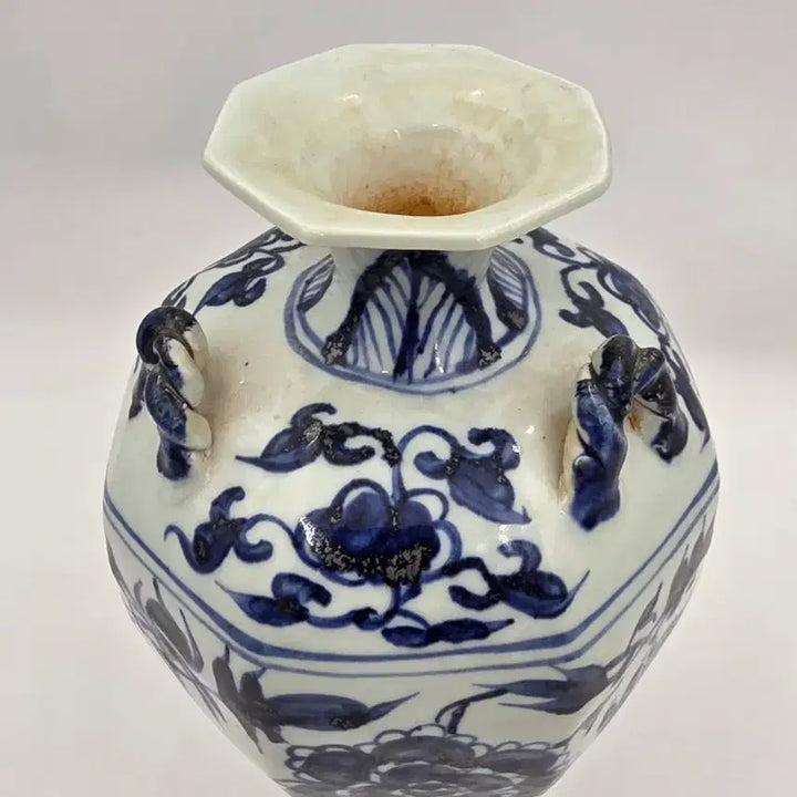 [BUNJANG] Blue and White Peony Celadon Porcelain Vase / 청화모란문육능병