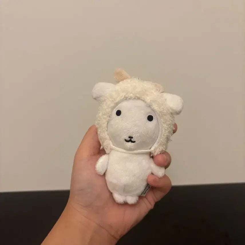[BUNJANG] LAVI Goat Ganadi Keyring / 레이비 산양 가나디 키링