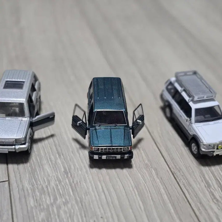 [BUNJANG] Pajero (Galloper Model) 3-Piece Bundle Set / 파제로 모형 (갤로퍼 )  팝니다 (일괄로)