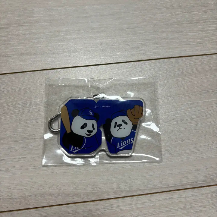 [BUNJANG] Samsung Lions Ruihui Keychain &amp; Figure Bundle Set / 루이후이 키링(희귀템) + 삼성라이온즈 피규어 (일괄세트)