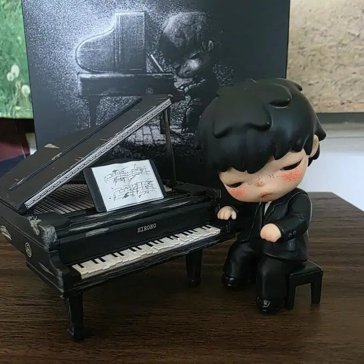 [BUNJANG] Hirono Pianist Blister Figure / 히로노 피아니스트 블리스터