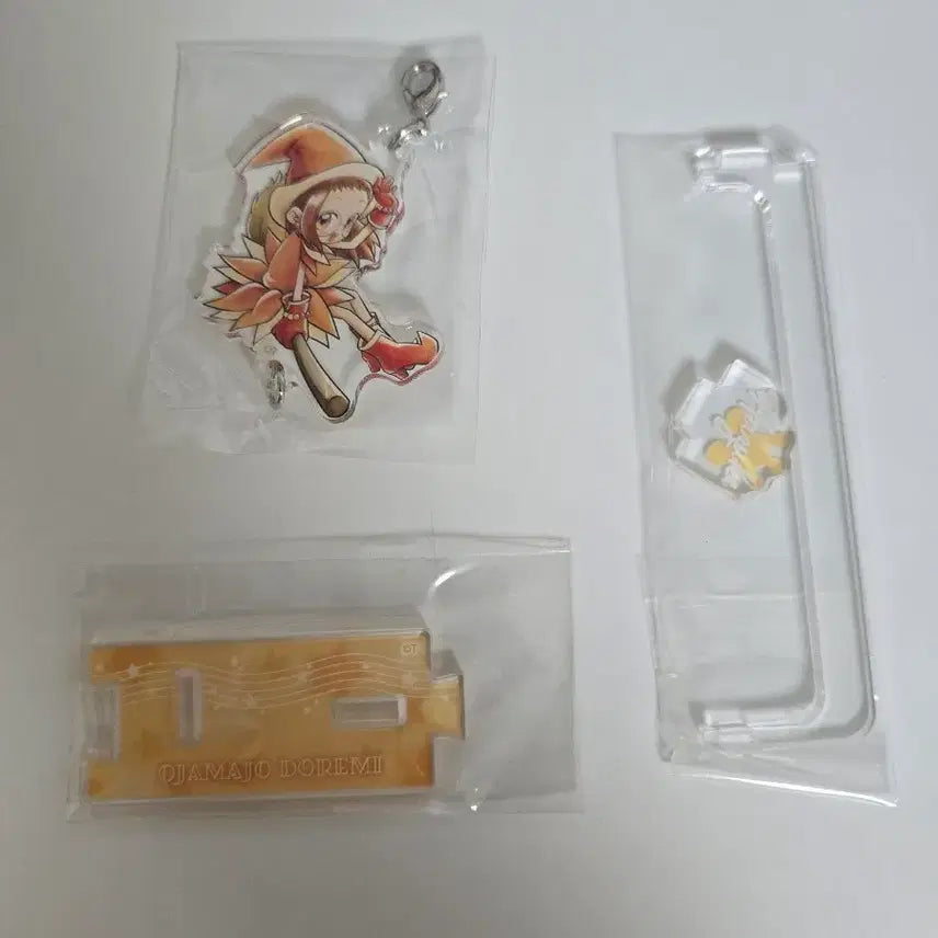 [BUNJANG] Magical Doremi Mei Acrylic Keyring Standee / 새제품)꼬마마법사 레미 아크릴 키링 스탠드 메이