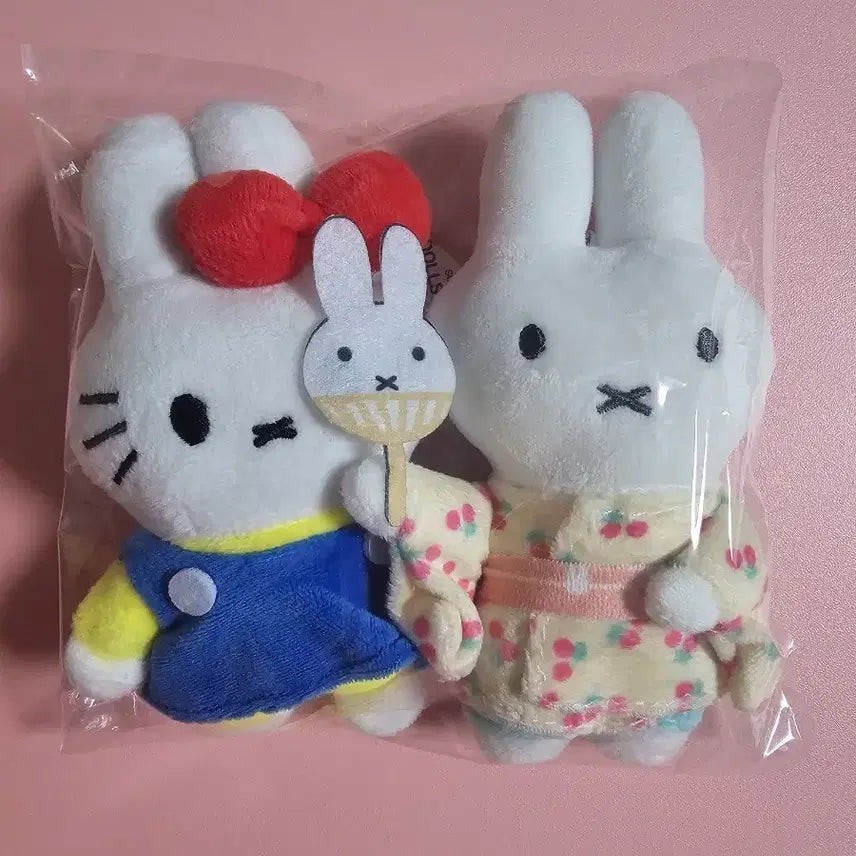 [BUNJANG] Miffy x Hello Kitty Collaboration Plush Set / 미피 헬로키티 콜라보 인형 2개 세트 일괄가격