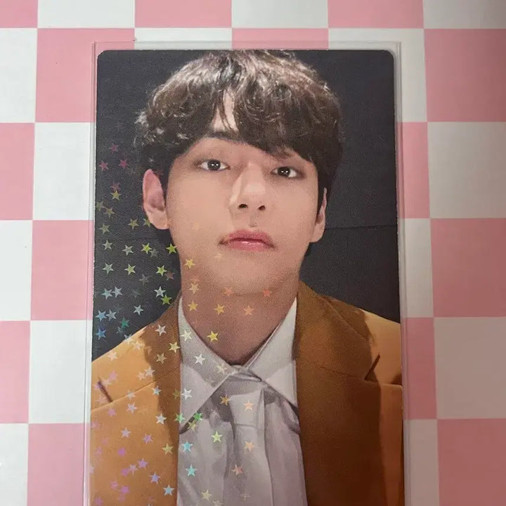 [BUNJANG] BTS V Japan Universal Lucky Draw Photocard / 방탄소년단 뷔 be 일본 유니버셜 럭드 포카 양도