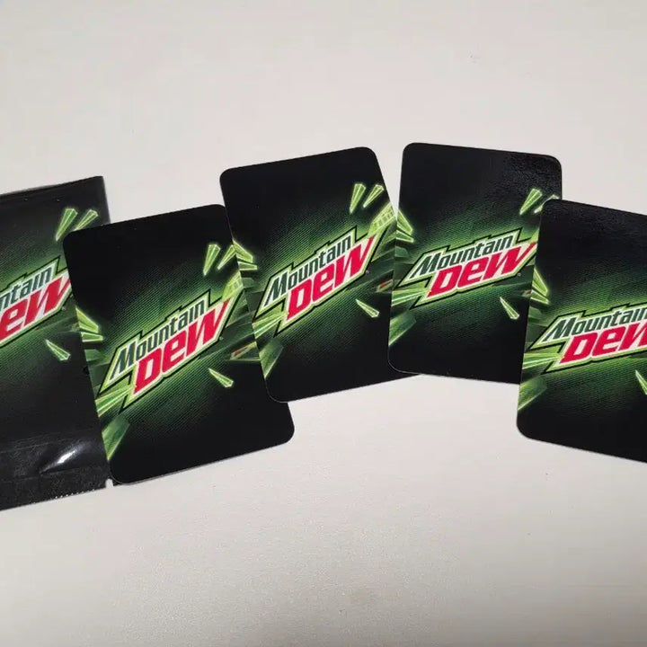 [BUNJANG] QWER Mountain Dew Collaboration Photocard Set (4 Members) / QWER 마운틴듀 포카