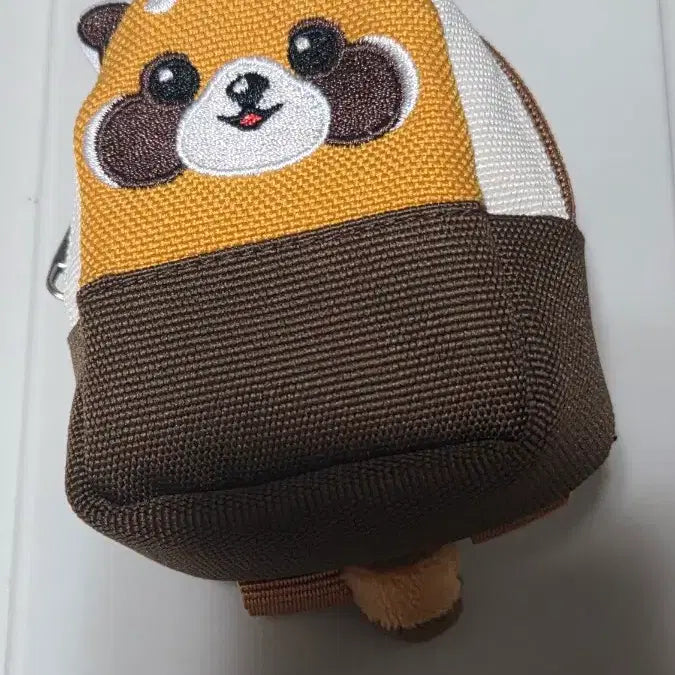 [BUNJANG] Lotte World Earphone Pouch for 20cm Dolls / 롯데월드 이어폰파우치 20cm인형 가방 소품