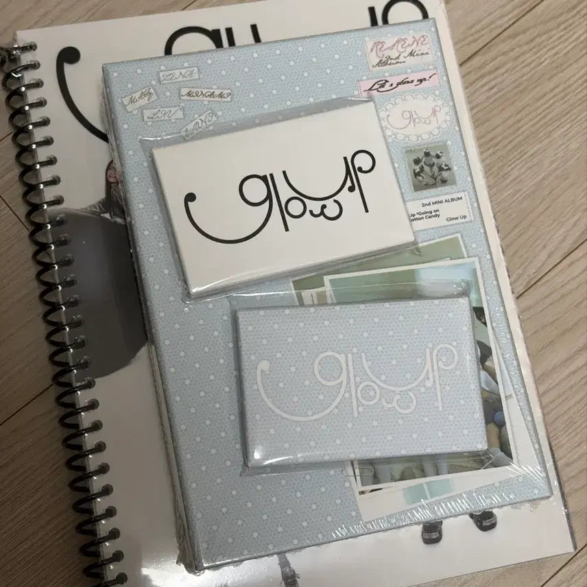[BUNJANG] RESCENE Glow Up Album Set Sealed / 리센느 글로우업 glow up 앨범 세트 미개봉 판매합니다.