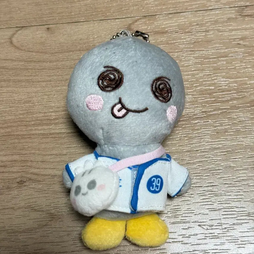 [BUNJANG] RIIZE Sungchan RIIZIES Doll 10cm Uniform / 라이즈 리라즈 송용돌이 10cm 유니폼