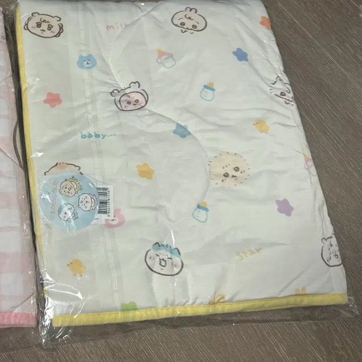 [BUNJANG] Chiikawa Baby "Monjakwi" Cooling Blanket Yellow (Sealed) / 치이카와 베이비 먼작귀 냉감 담요 옐로우 미개봉