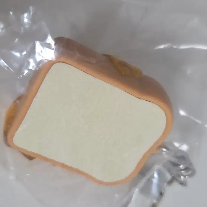 [BUNJANG] Rilakkuma CGV Hidden Bread Keychain / 리락쿠마 cgv 키링 히든