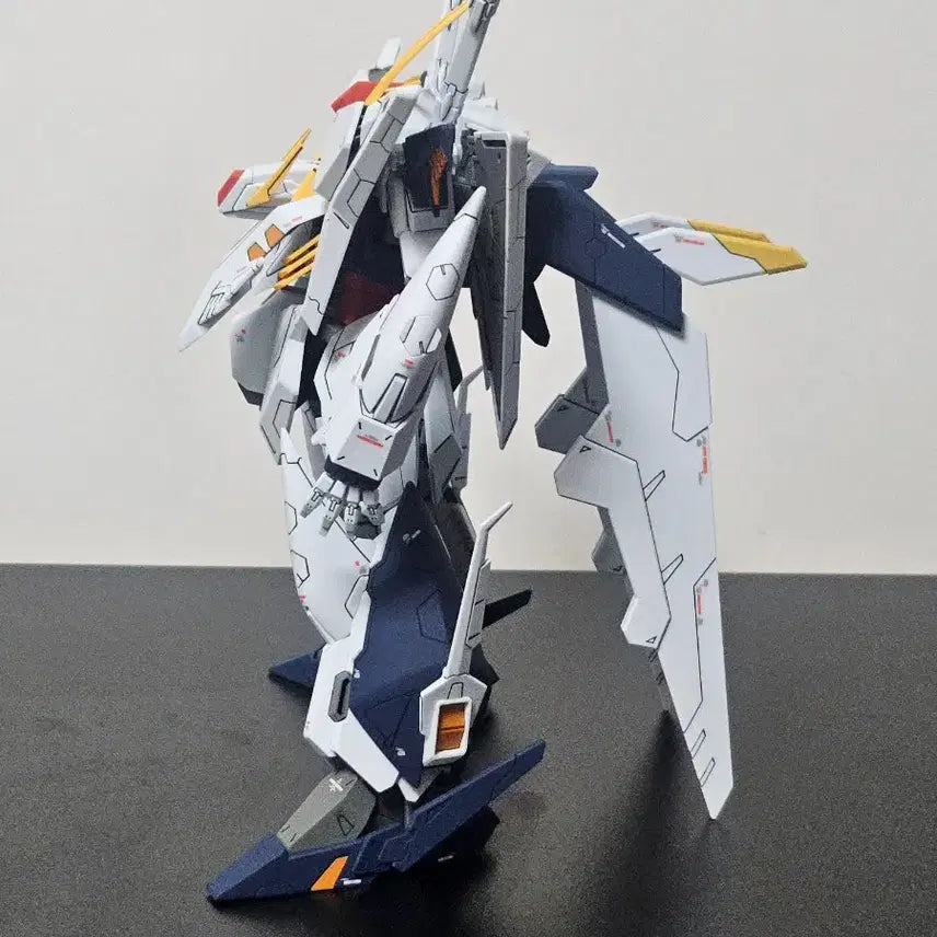 [BUNJANG] HG Kshatriya Gundam Completed Model / HG 크시 건담 완성작