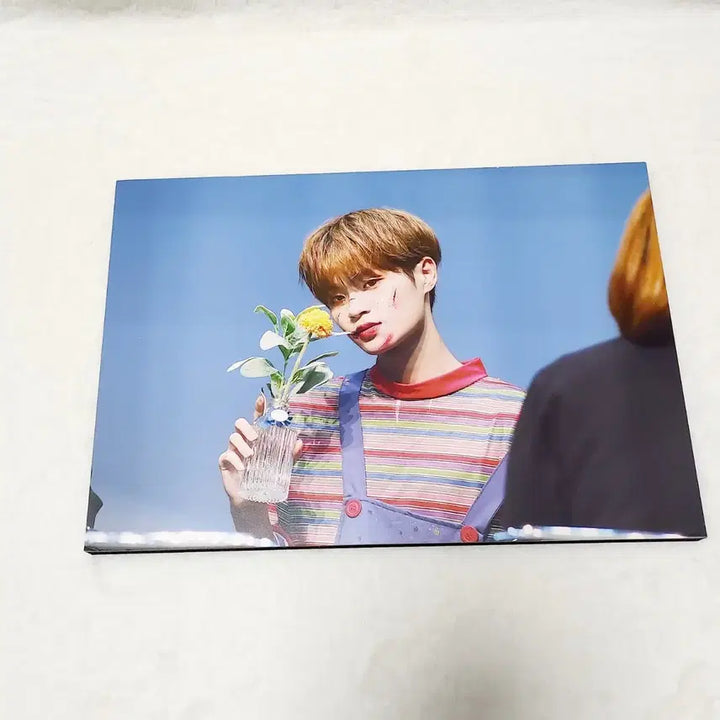 [BUNJANG] AB6IX Lee Daehwi Picture Frame / AB6IX 에이비식스 이대휘 대휘 액자 워너원