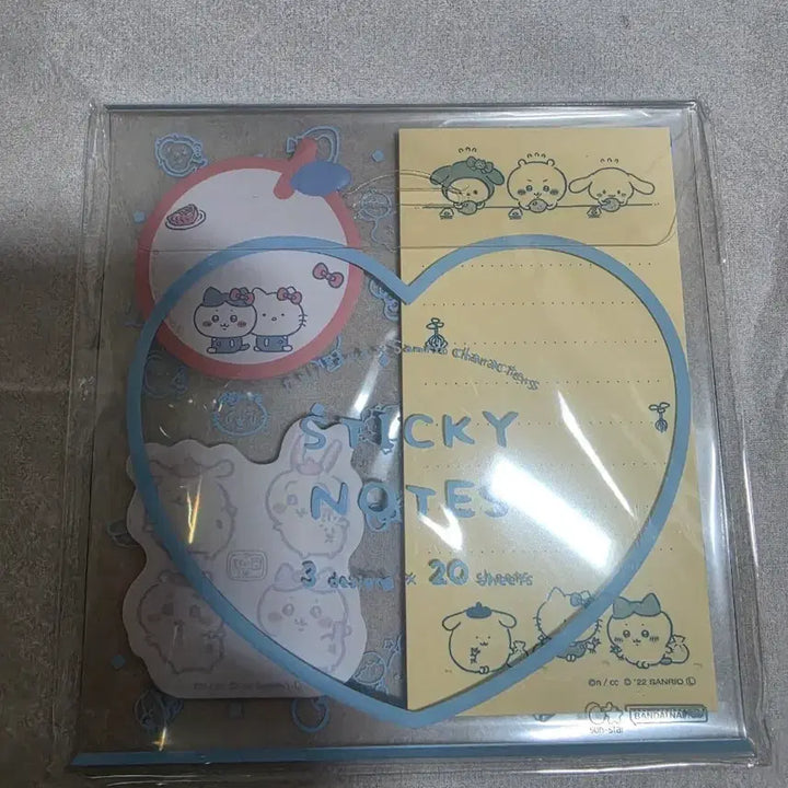 [BUNJANG] Chiikawa x Sanrio Collaboration Adhesive Memo Pad / 치이카와 산리오 콜라보 점착메모(스티키노트) 팝니다
