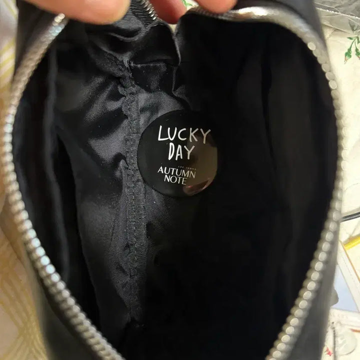 [BUNJANG] Lee Junho Autumn Note Fan Meeting Pouch Black / 이준호 오텀노트 팬미팅 파우치 블랙