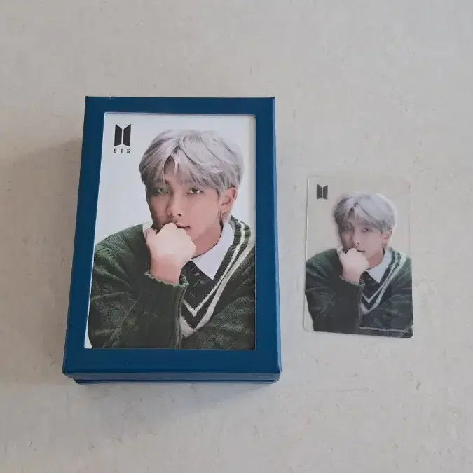 [BUNJANG] BTS RM Frame Puzzle + Transparent Photocard / BTS RM 액자퍼즐 + 투명포토카드