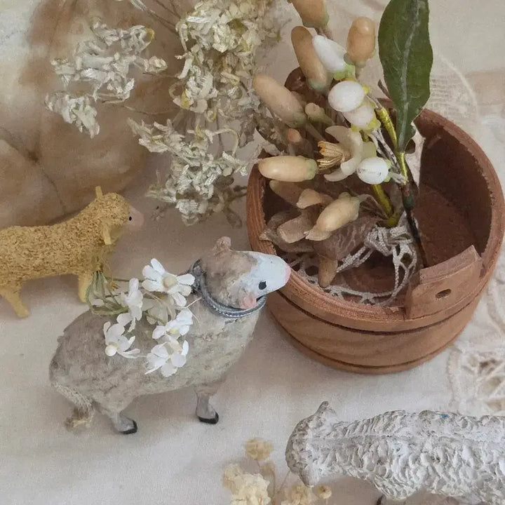 [BUNJANG] French Antique Wool Sheep Figurine / 제가바잉한 프랑스앤틱 양모로 만든 양 피겨린