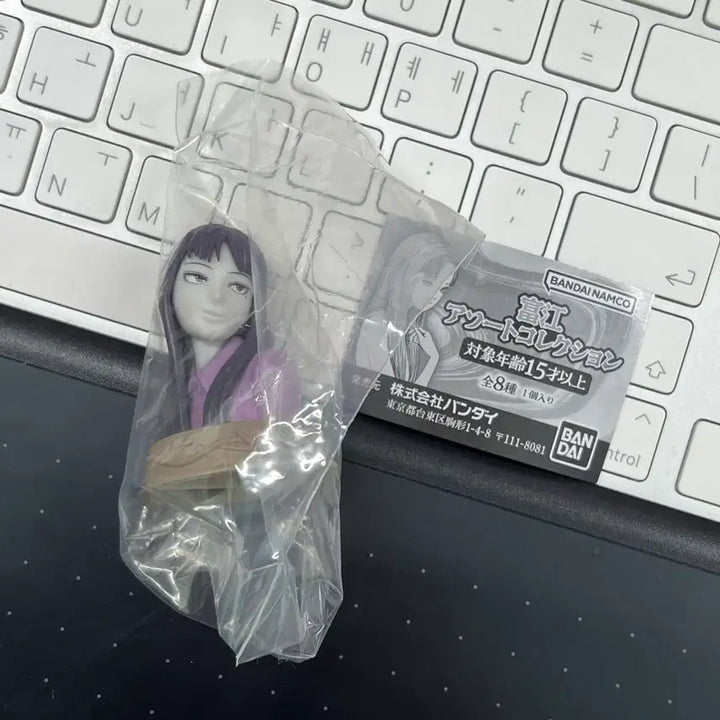 [BUNJANG] Junji Ito Tomie Figure Bust Color Prize A / 이토준지 토미에 어소트 가챠 A상 피규어 흉상 컬러
