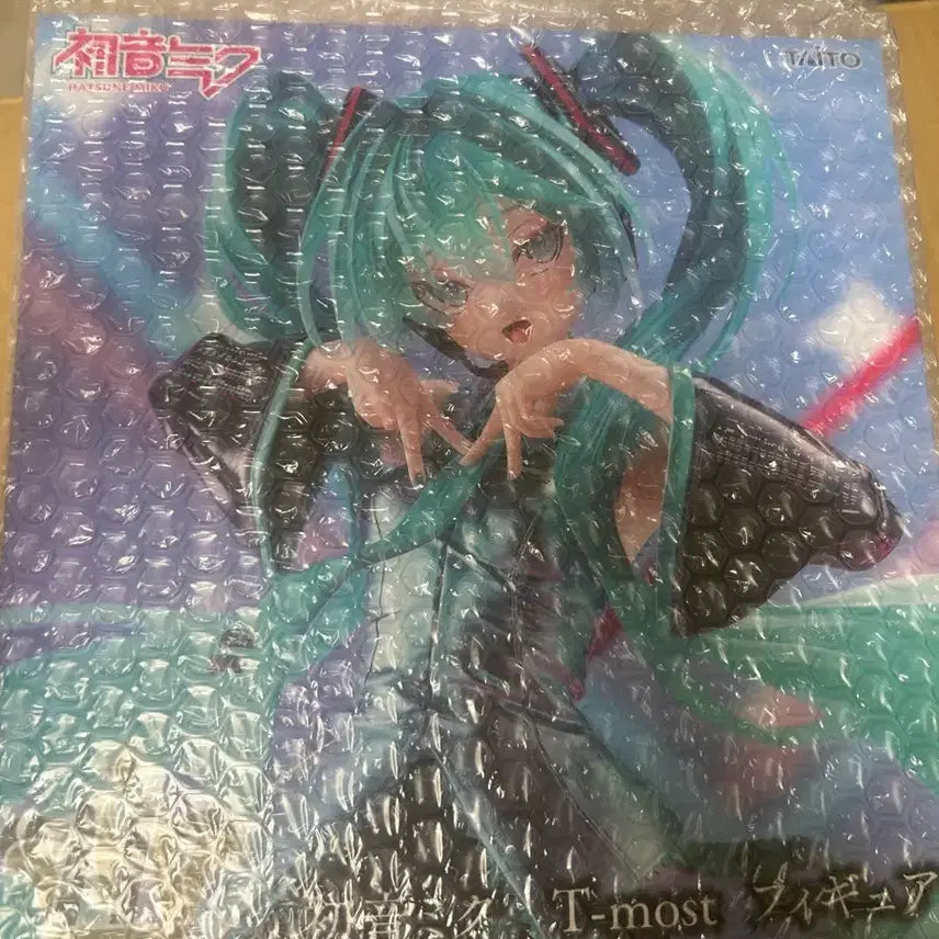 [BUNJANG] Hatsune Miku T-most Figure (Sealed) / (미개봉) 하츠네 미쿠 T-most 피규어