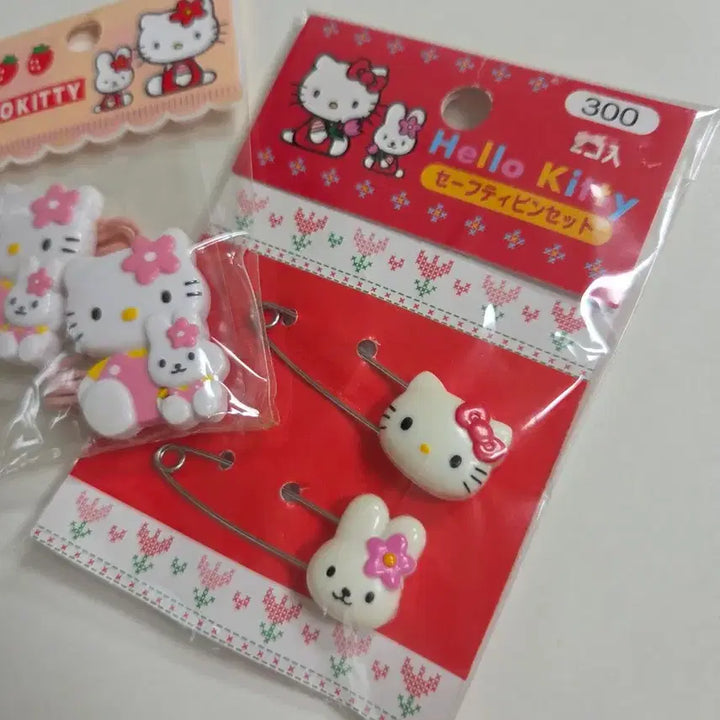 BUNJANG] Vintage Hello Kitty Set: Hair Ties, Safety Pins, Diary