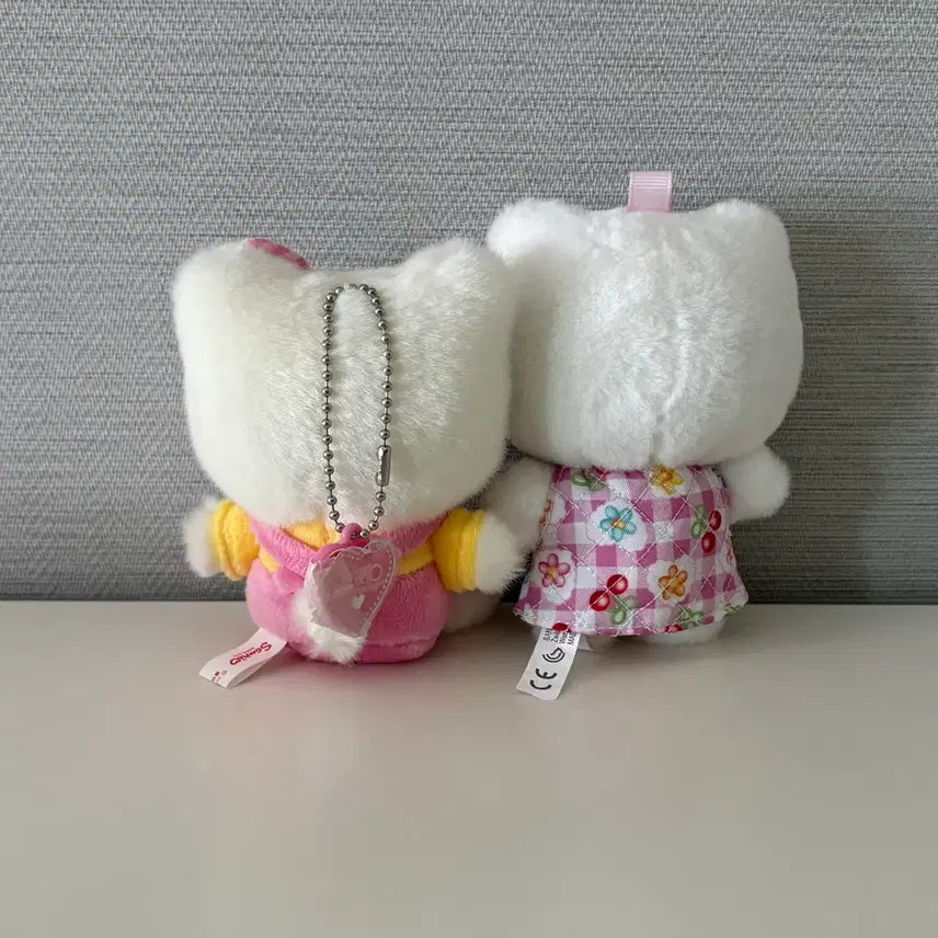 [BUNJANG] Sanrio Hello Kitty Mascot Set (2 Types) / 산리오 | 키티 마스코트 2종 세트