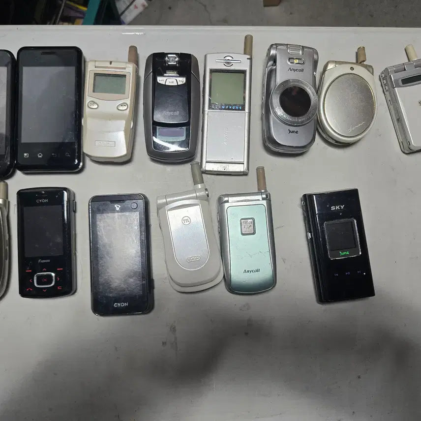 [BUNJANG] Vintage 90s Mobile Phones - Collector&