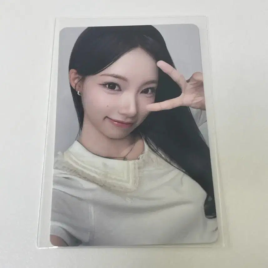 [BUNJANG] RESCENE Popup Exclusive Photocard / 리센느 팝업 특전 포토카드