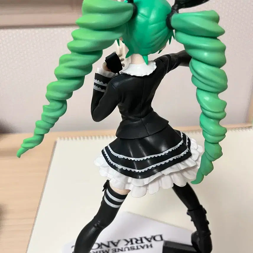 [BUNJANG] Dark Angel Miku Figure / 급전)다크 엔젤 미쿠 피규어