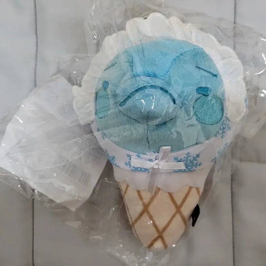 [BUNJANG] 2PM Lee Junho Penguin Ice Cream Plush / 아이스크림 펭펭이 이준호 2pm