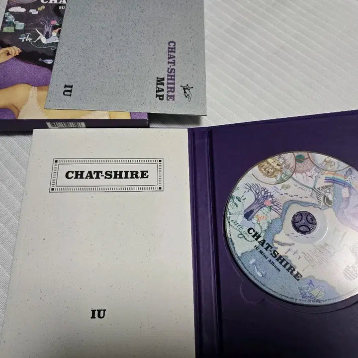 [BUNJANG] IU Palette Chat-Shire Album / 아이유 팔레트, 챗셔 앨범