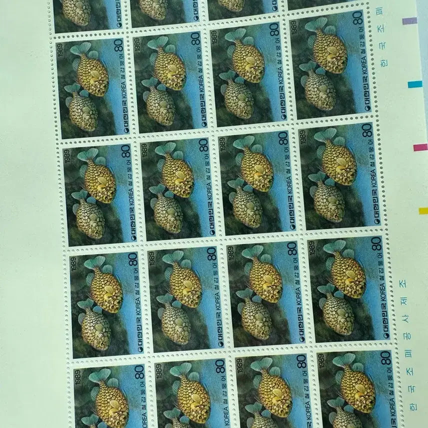 [BUNJANG] Vintage Postage Stamps Collection (22 Stamps) / 옛날전지우표총22장