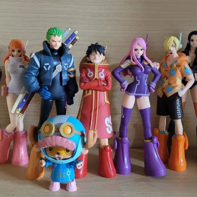 [BUNJANG] One Piece Egghead Arc Banpresto Figures Bundle Set / 원피스 에그헤드룩 반프레스토 피규어