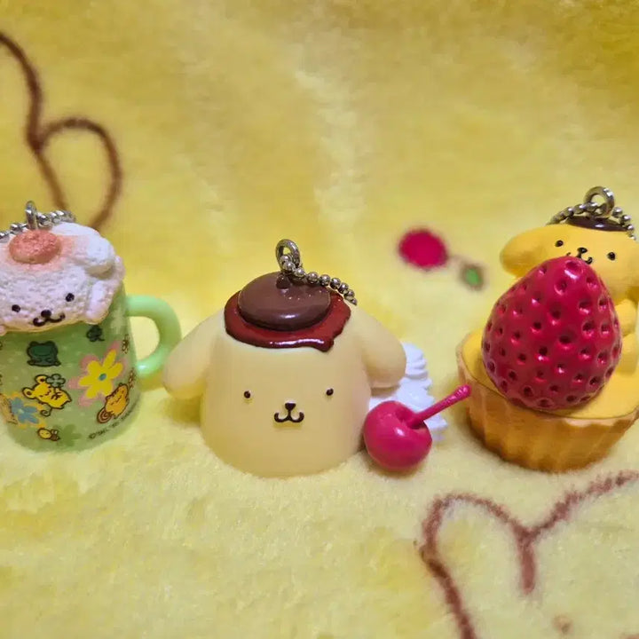 [BUNJANG] Sanrio Pompompurin Retrospect Dessert Keychain Set / (일괄)고전 산리오 폼폼푸린 리멘트 마카롱 푸딩 딸기타르트 카페라떼 소라빵 코로네 쿠키 디저트 빵 오이시이 yummy 마스코트 피규어 키링 세트 컴플리트 정품