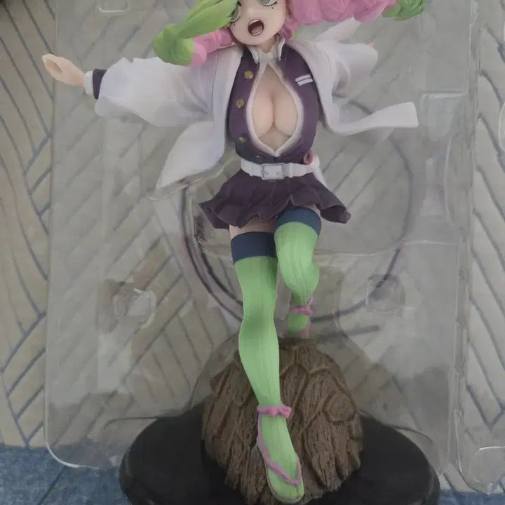 [BUNJANG] Demon Slayer Kanroji Mitsuri A Prize Figure (Opened) / 귀멸의 칼날 제일복권 칸로지 미츠리 a상 개봉품 판매