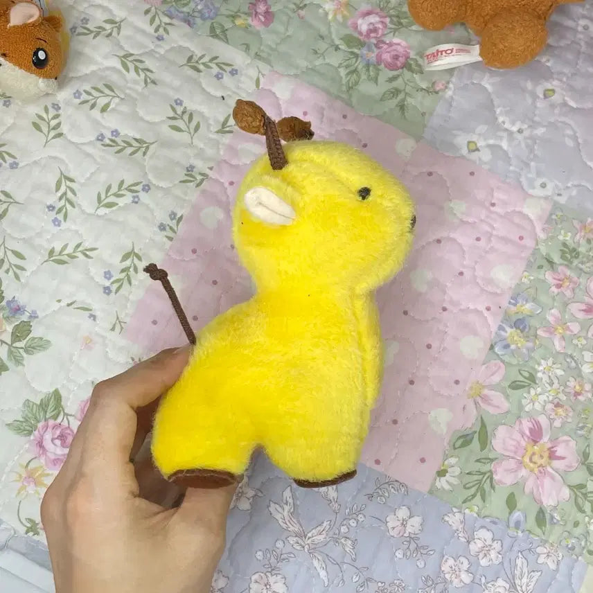 [BUNJANG] Vintage Giraffe Plush Toy / 고전 빈티지 기린 인형