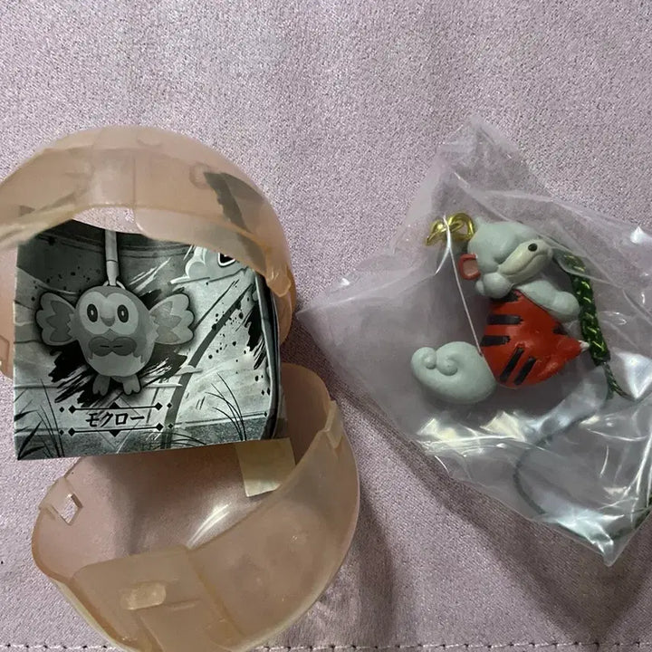 [BUNJANG] Hisuian Decidueye Figure Gacha / 포켓몬 히스이 지방 히스이가디 피규어 가챠