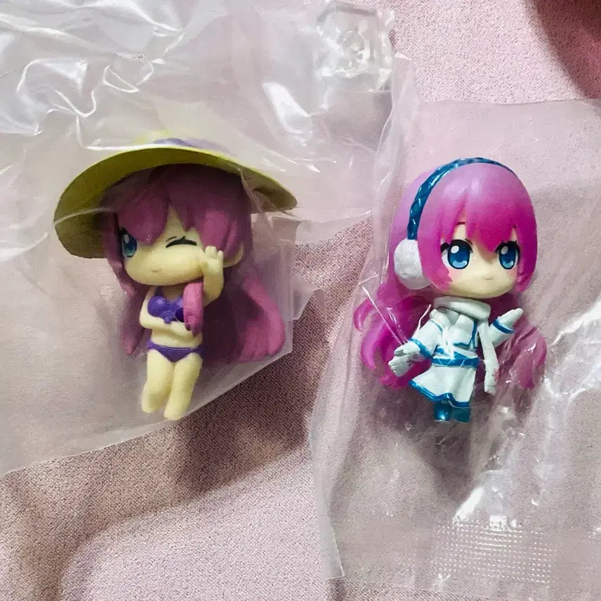 [BUNJANG] Vocaloid Megurine Luka Gacha Figure Bundle Set / 보컬로이드 메구리네 루카 가챠 피규어 일괄