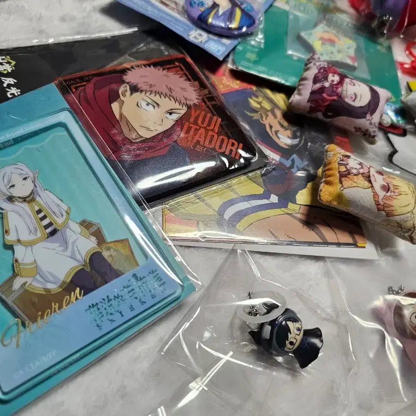 [BUNJANG] Anime Merchandise Bundle Set / (일괄)애니메이션 굿즈 세트