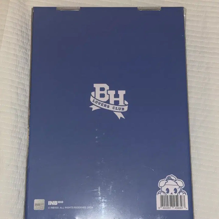 [BUNJANG] Baekhyun Signed Poster &amp; Membership Kit Bundle Set (Unsealed) / 백현 싸인 포스터, 멤버쉽 키트 미개봉 일괄 판매