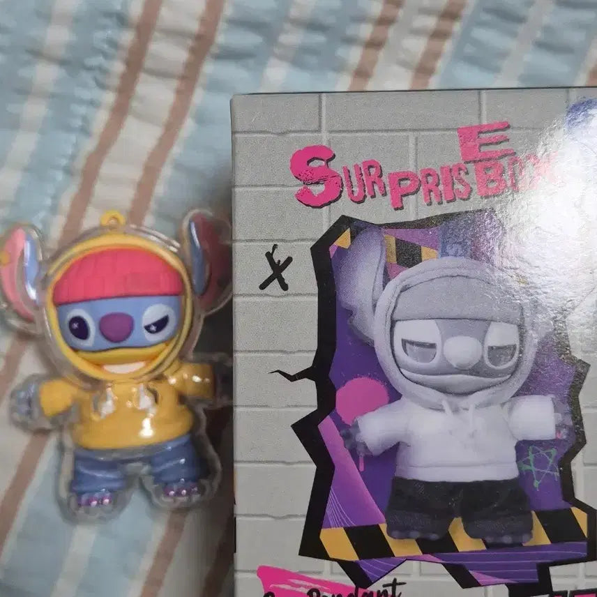 [BUNJANG] Disney Stitch Surprise Box Flash Gen Z Keyring / 디즈니 스티치 서프라이즈박스 플래시 젠지 키링