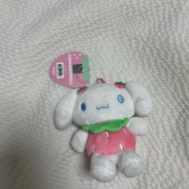 [BUNJANG] Strawberry Cinnamoroll Plush / 딸기 시나모롤 인형